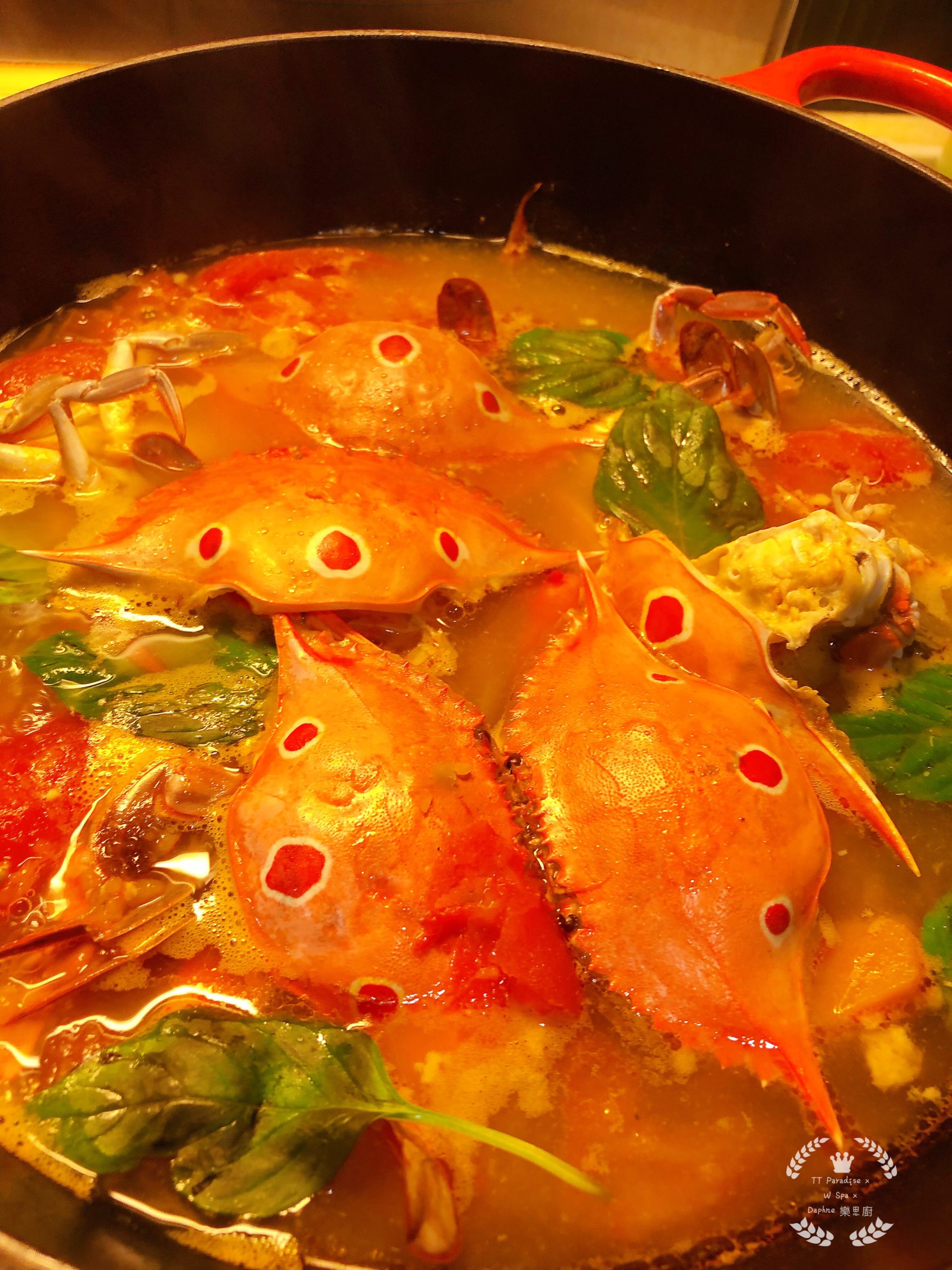 甜味爆燈三點蟹南瓜蕃茄湯