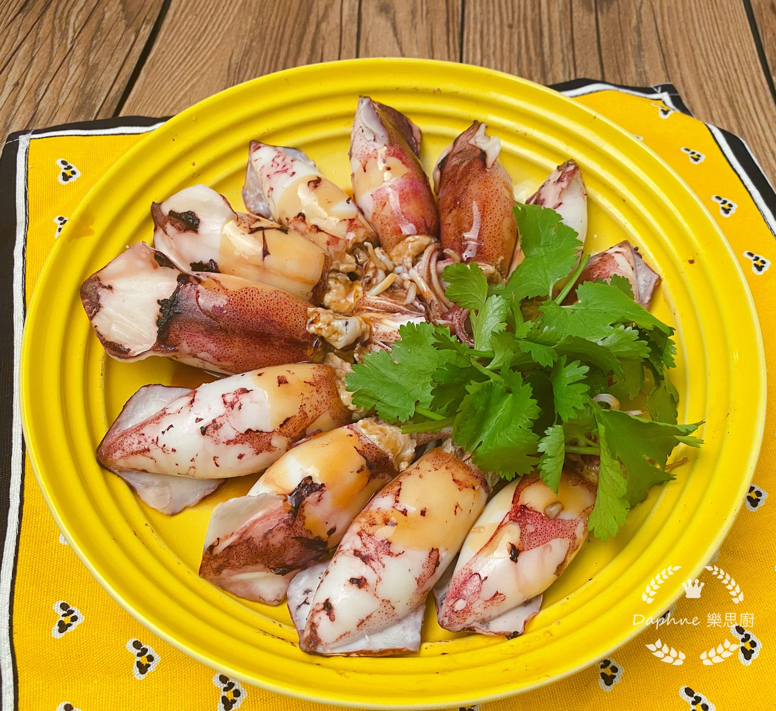 剁豬肉釀魷魚筒