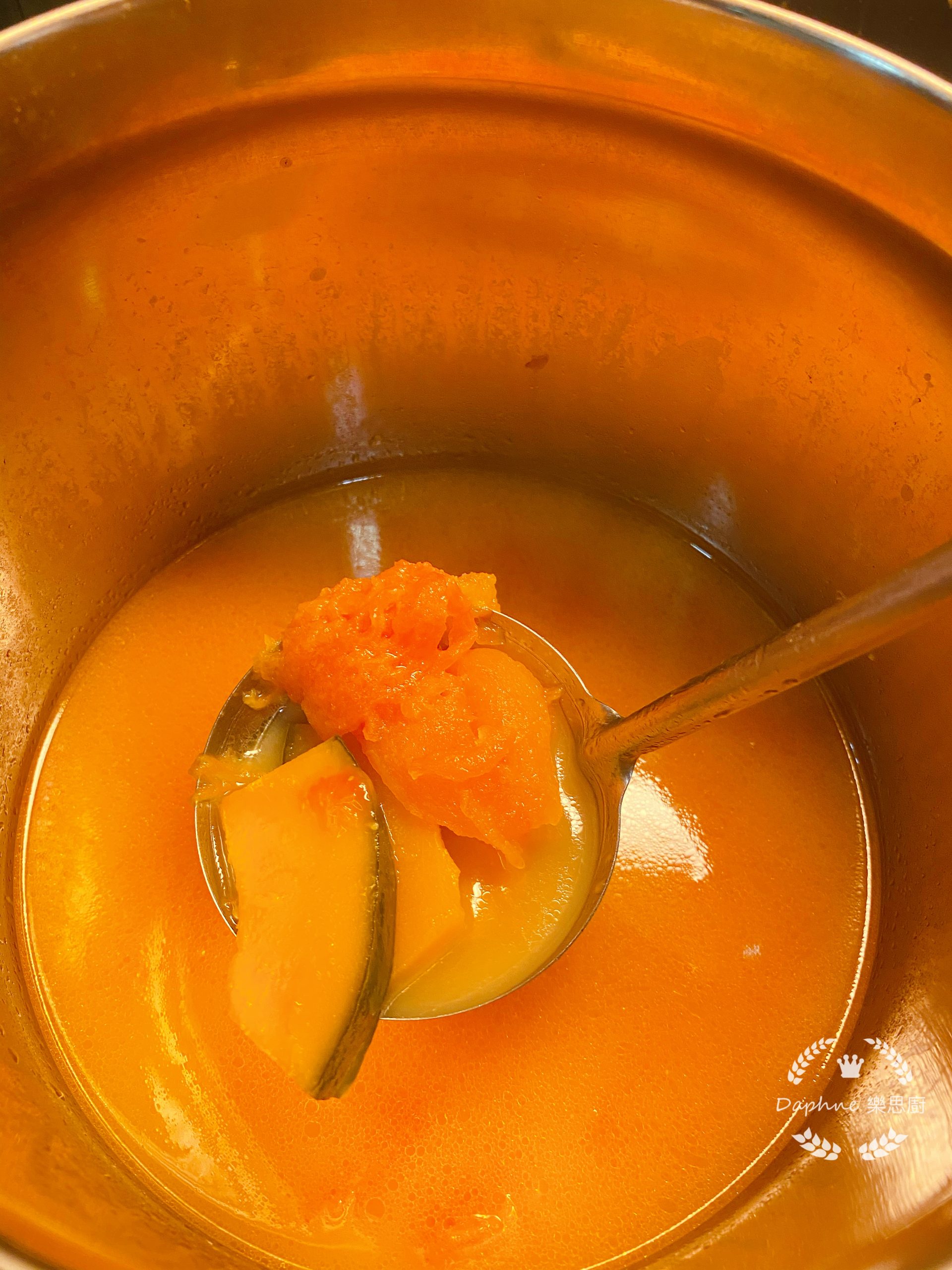 蕃茄南瓜紅衫魚湯