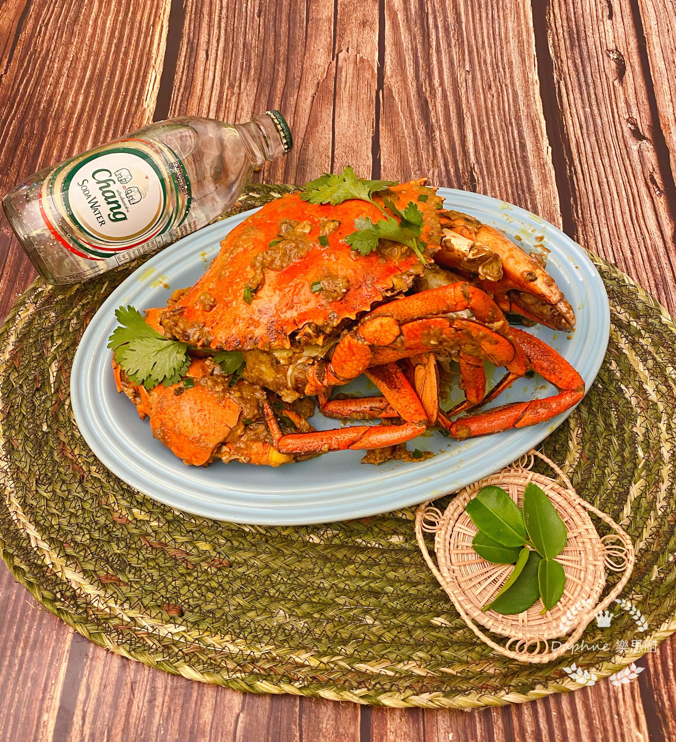 樂思廚自創食譜-黃金檸檬葉炒勁大肉蟹