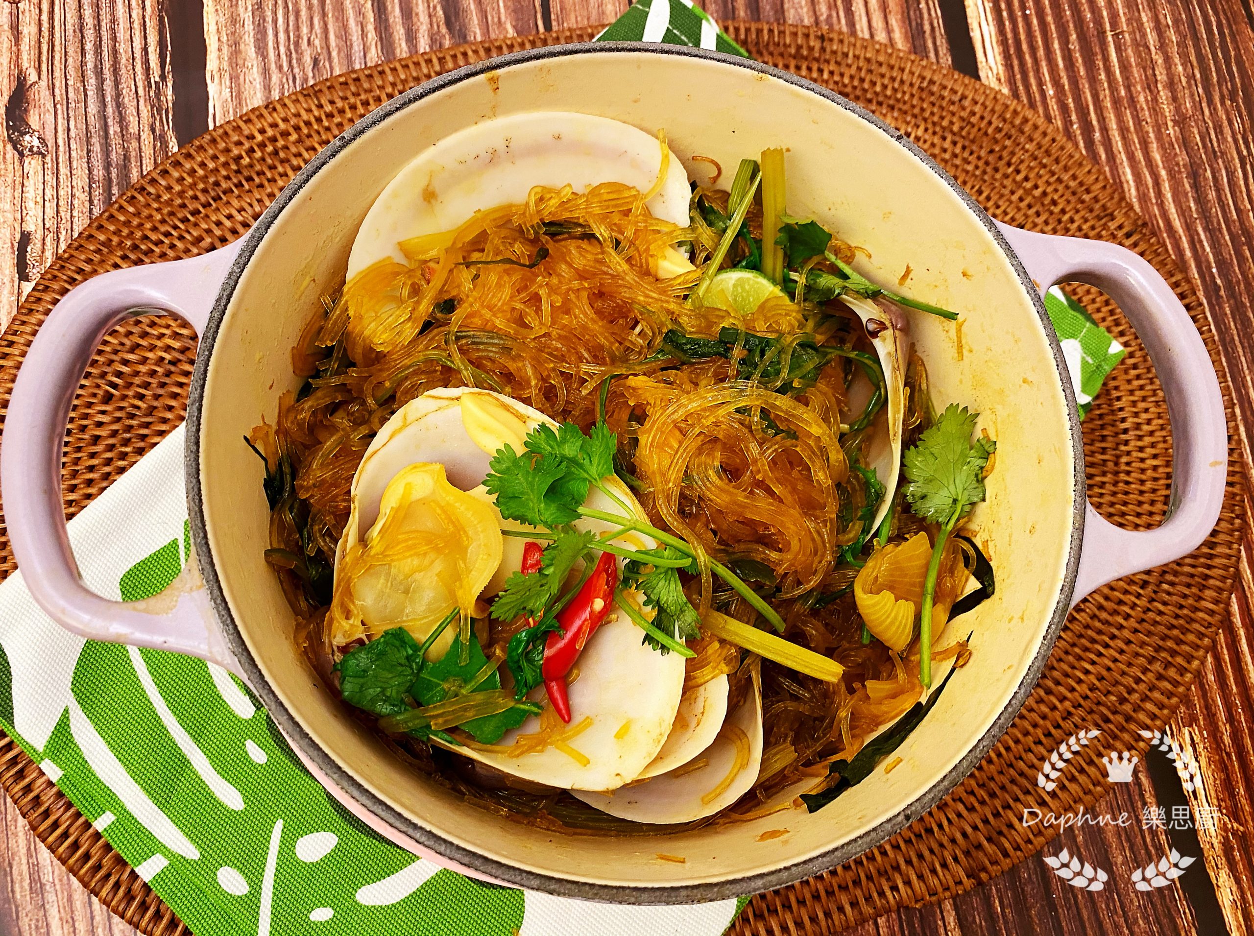 鮮味貴妃蚌粉絲煲