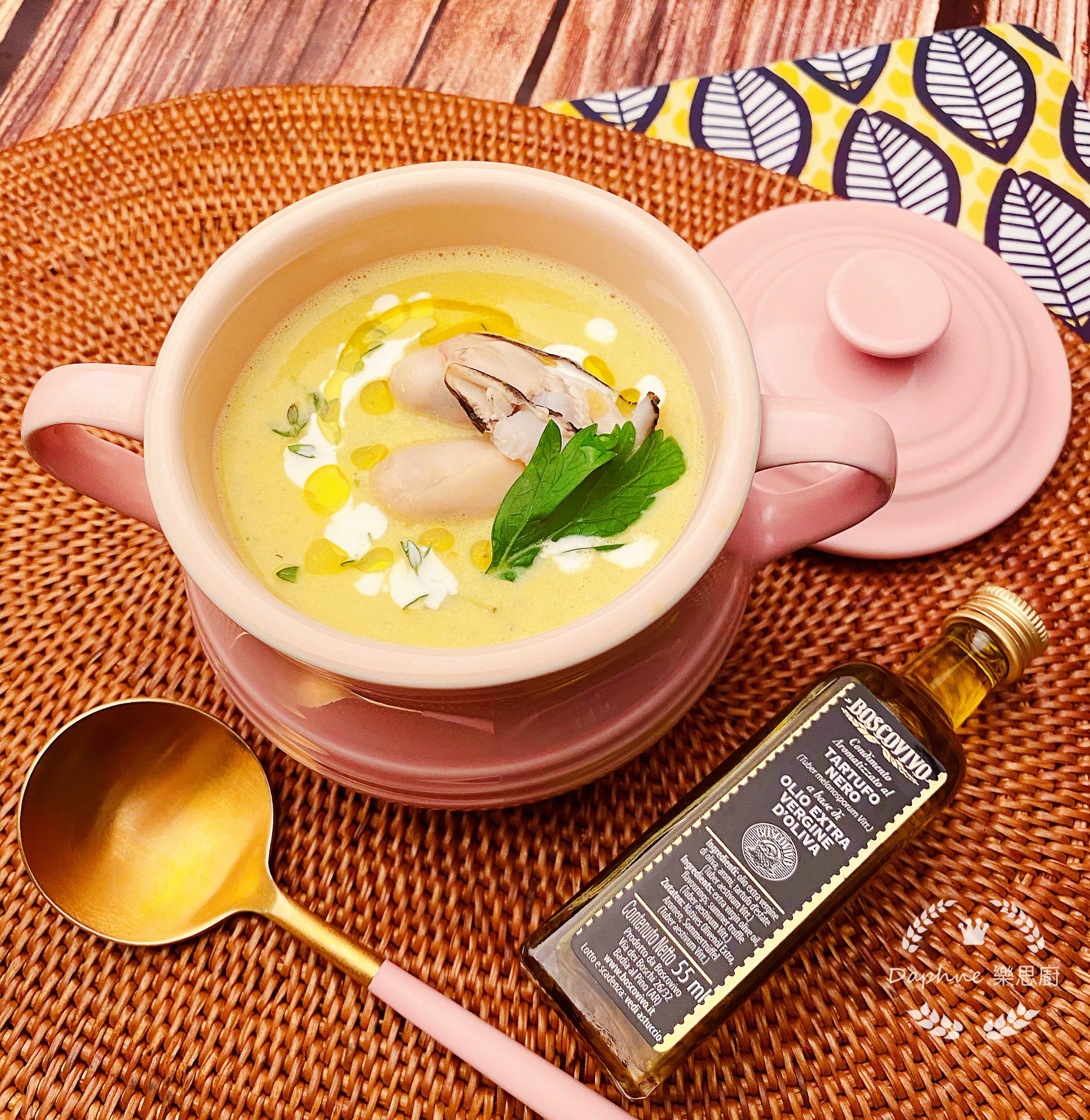 《樂思廚西式湯食譜-廣島蠔法式蠔湯》