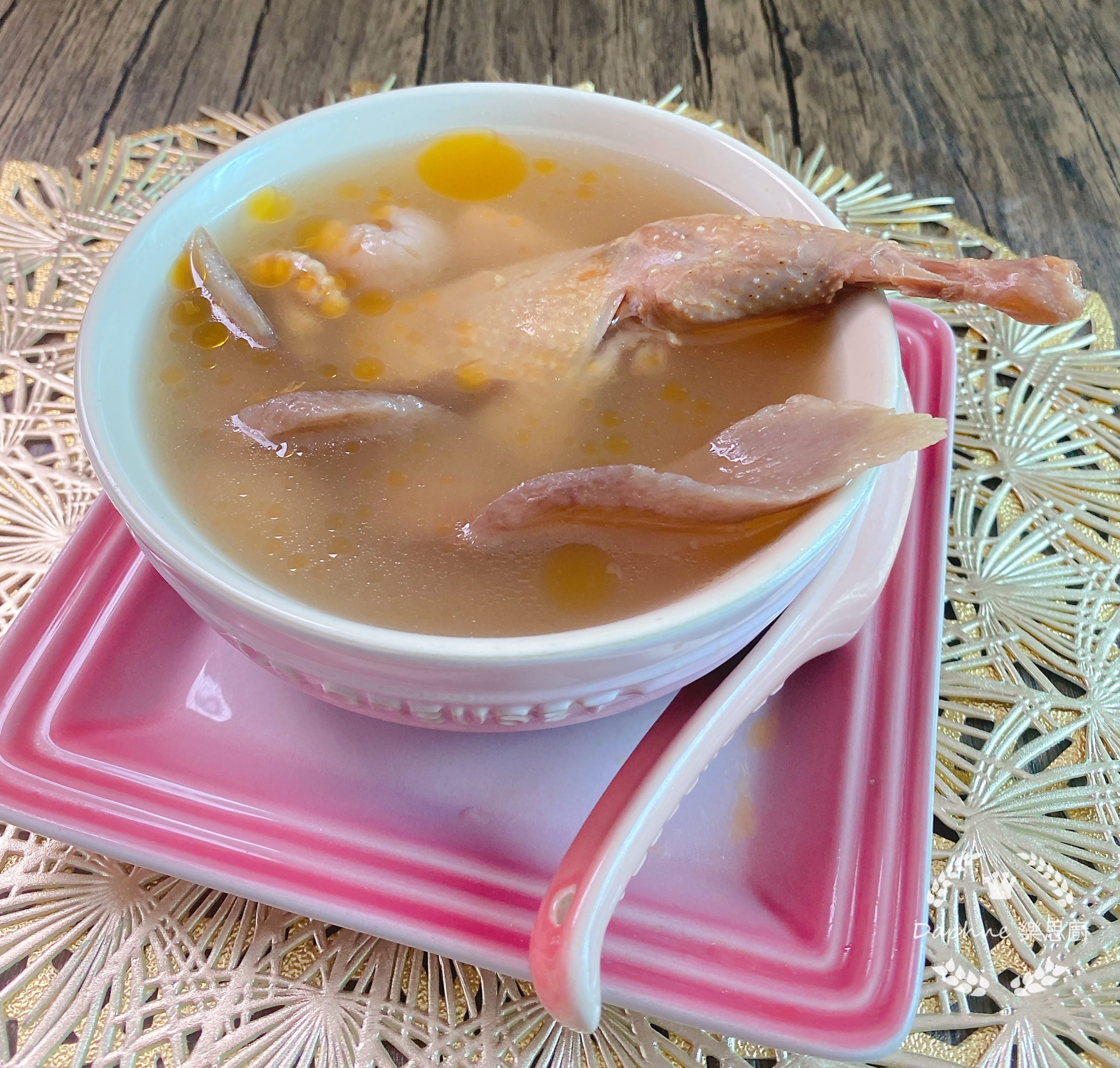 無激素銀杏百合鷓鴣湯