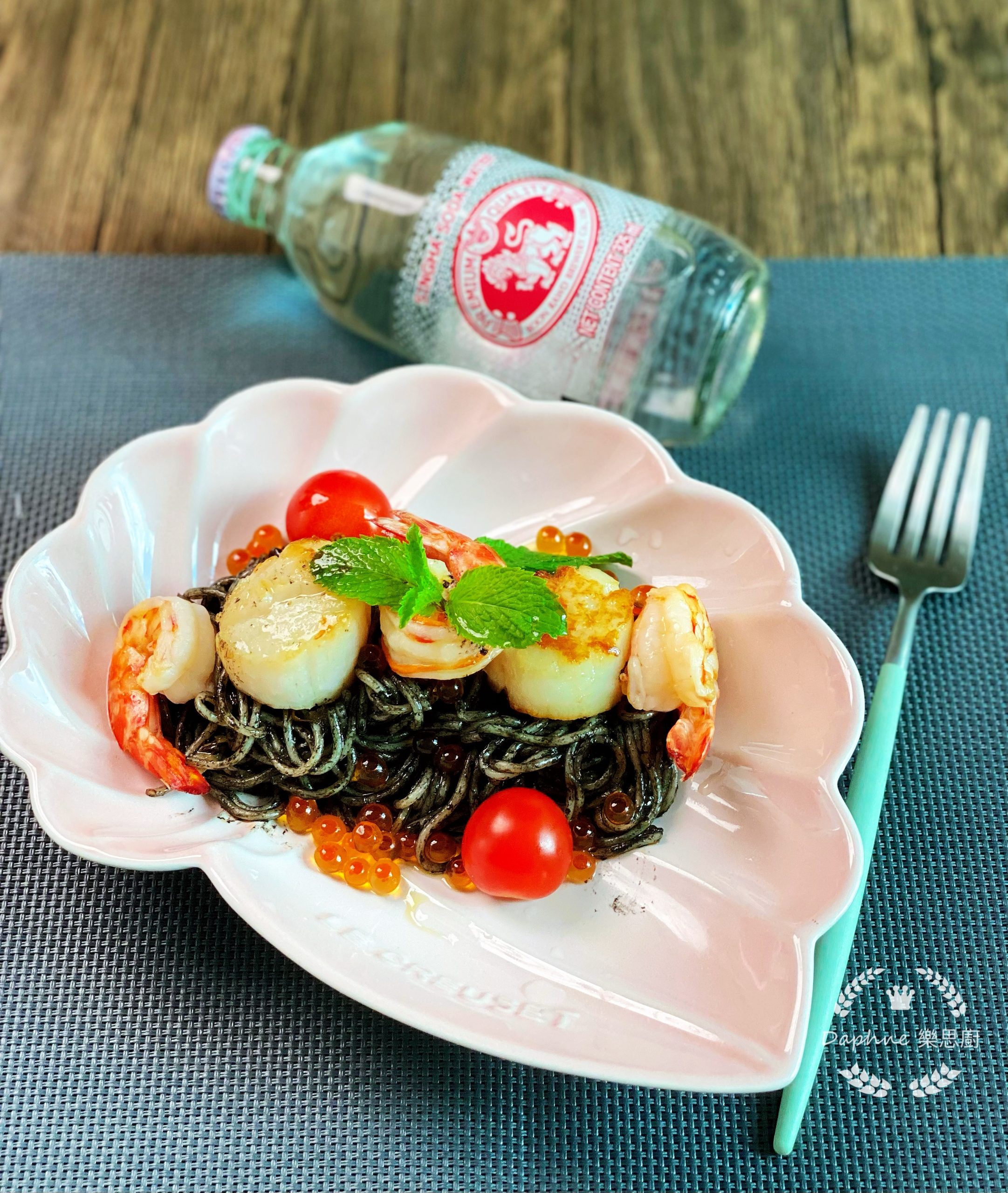 墨魚汁帶子意粉