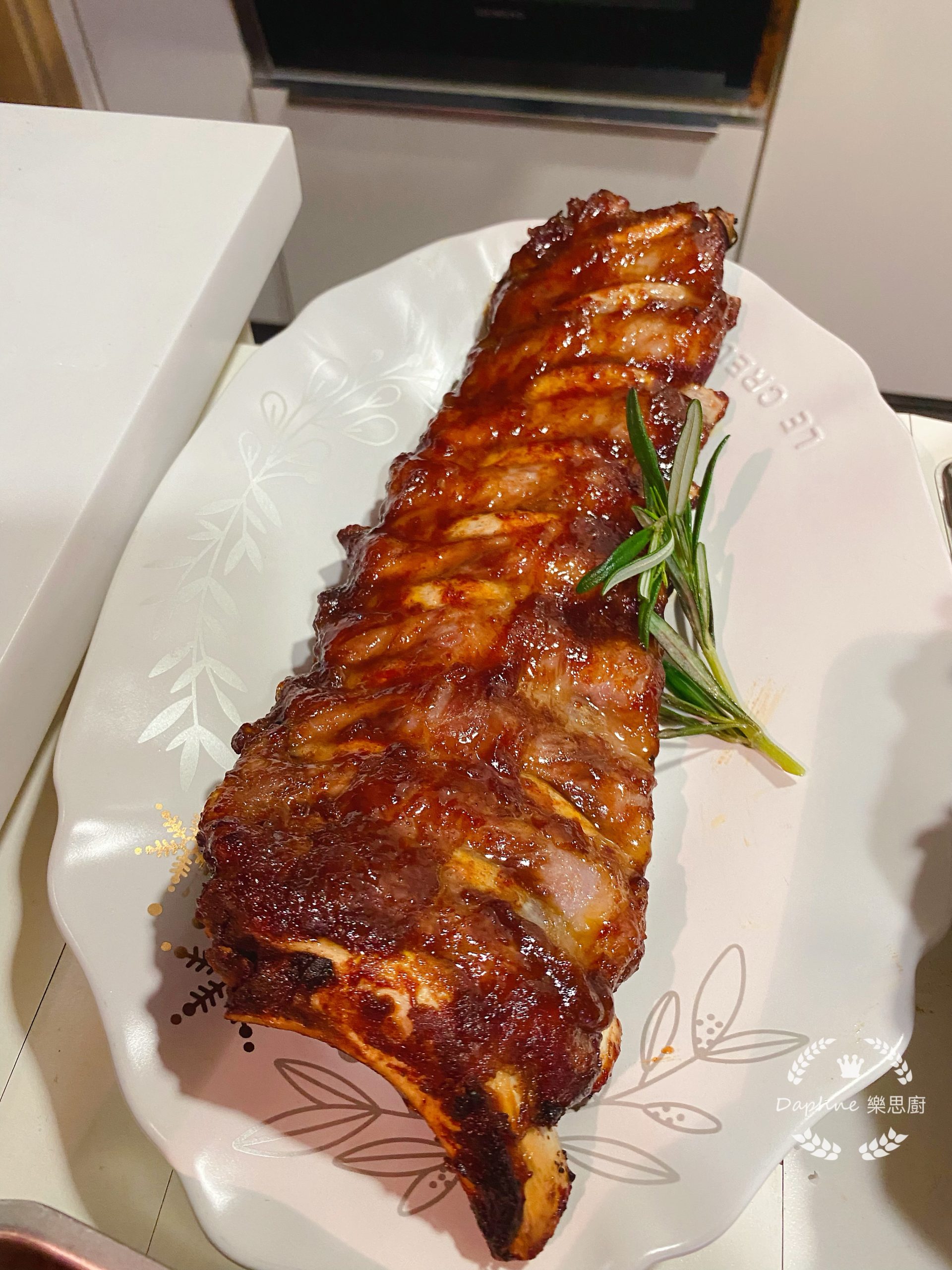 蜜汁醬烤baby ribs