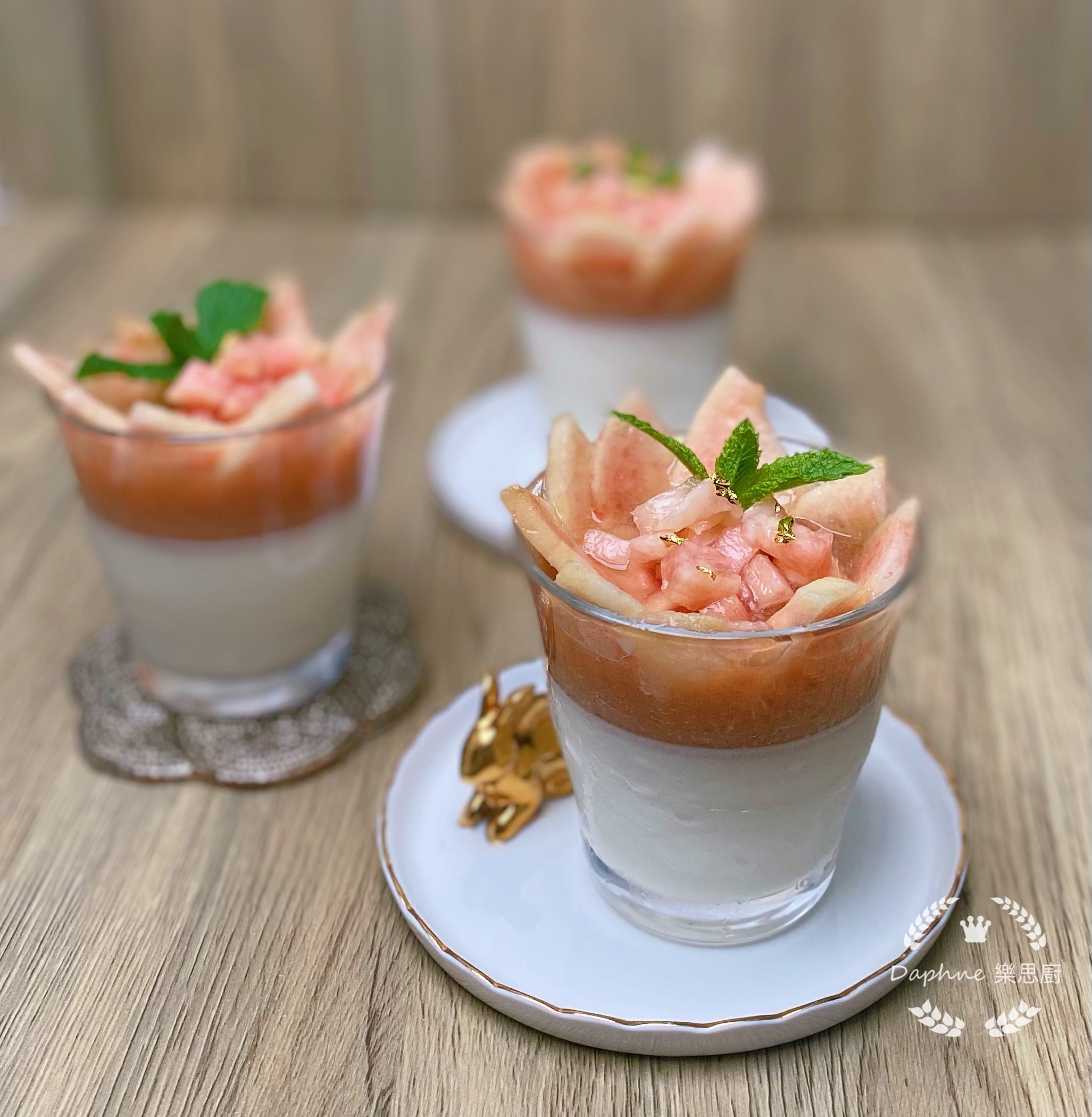 時令日本水蜜桃奶凍